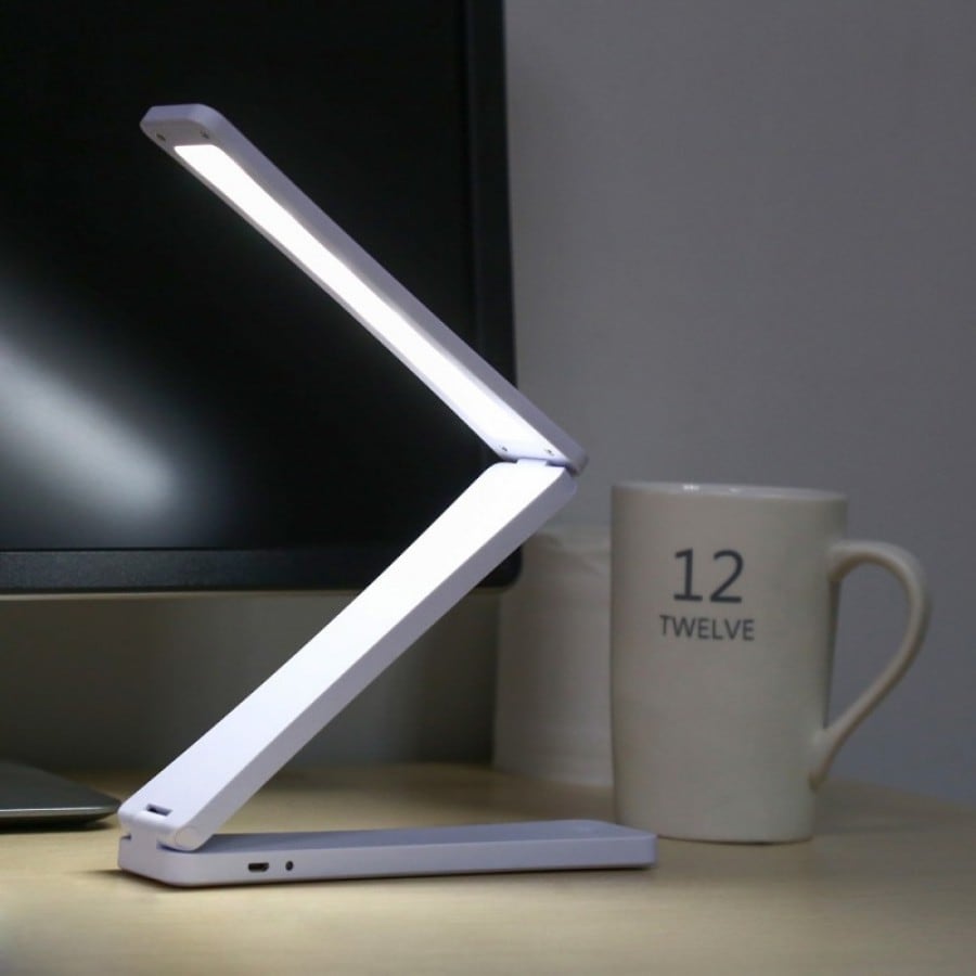 Battery powered LED lamp light - Foldable desk lamp - White - | Fashiongirl