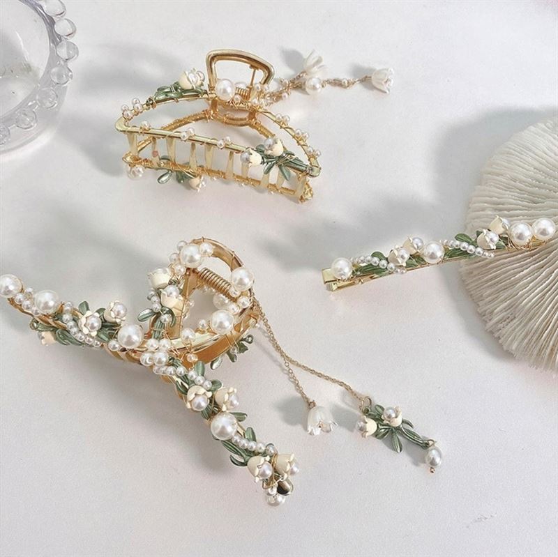 Chris Rubin Amana Hair Claw - Hair Accessories | Fashiongirl