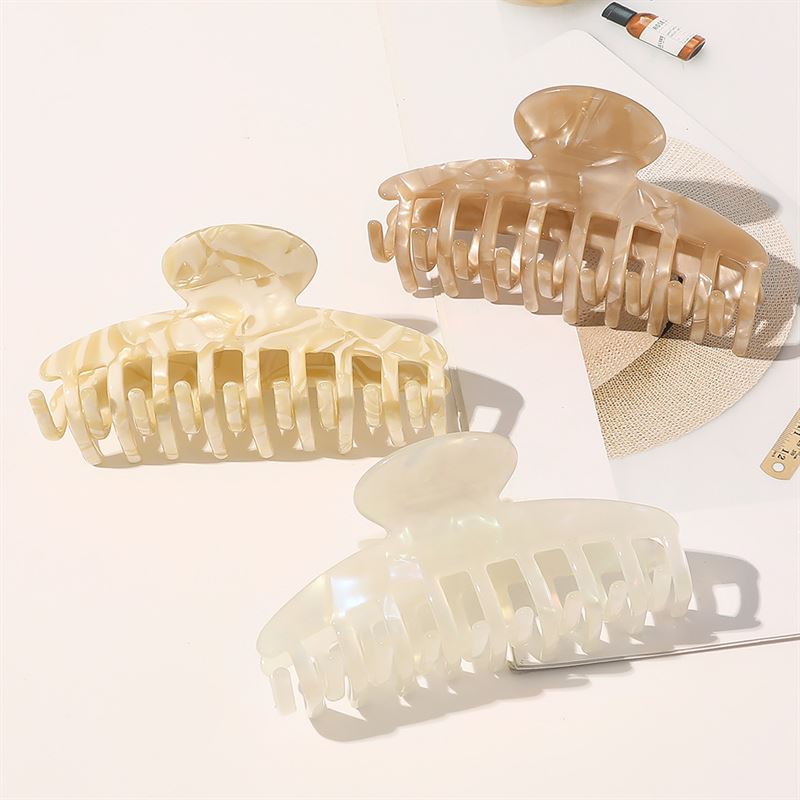 Chris Rubin Daze Hair Claw - White Marble - Hair Accessories | Fashiongirl