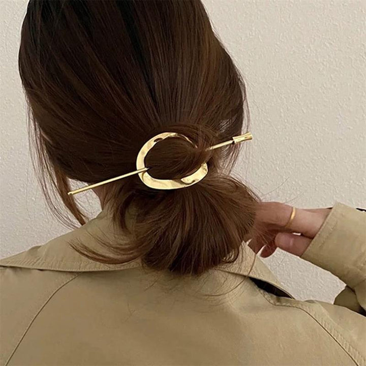 Chris Rubin Nova Oval Sliding Hair Claw - Gold - Hair Accessories | Fashiongirl