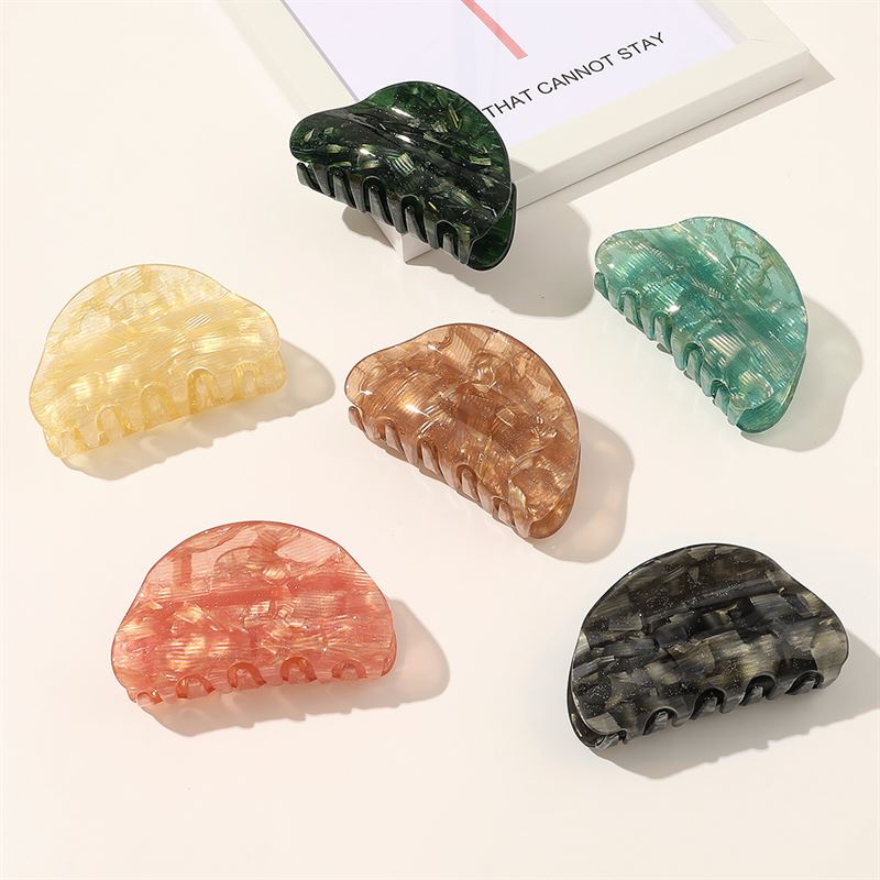 SOHO Cleo Hair Claw - Brown - Hair Accessories