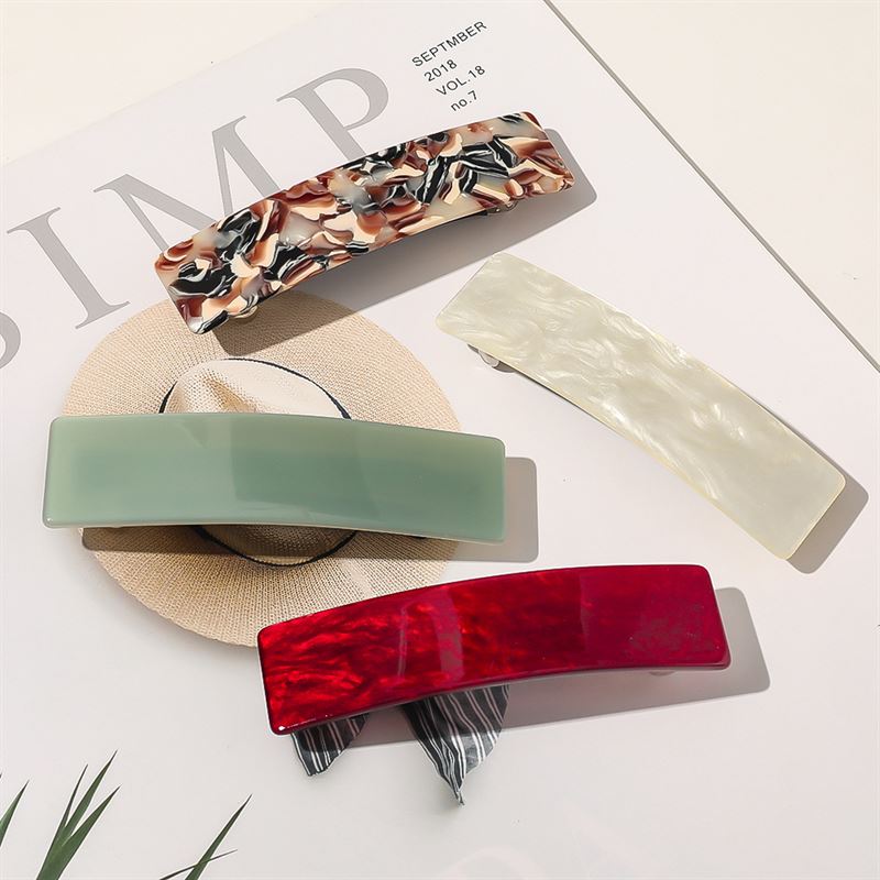 SOHO Gina Hair Clip - White - | Fashiongirl