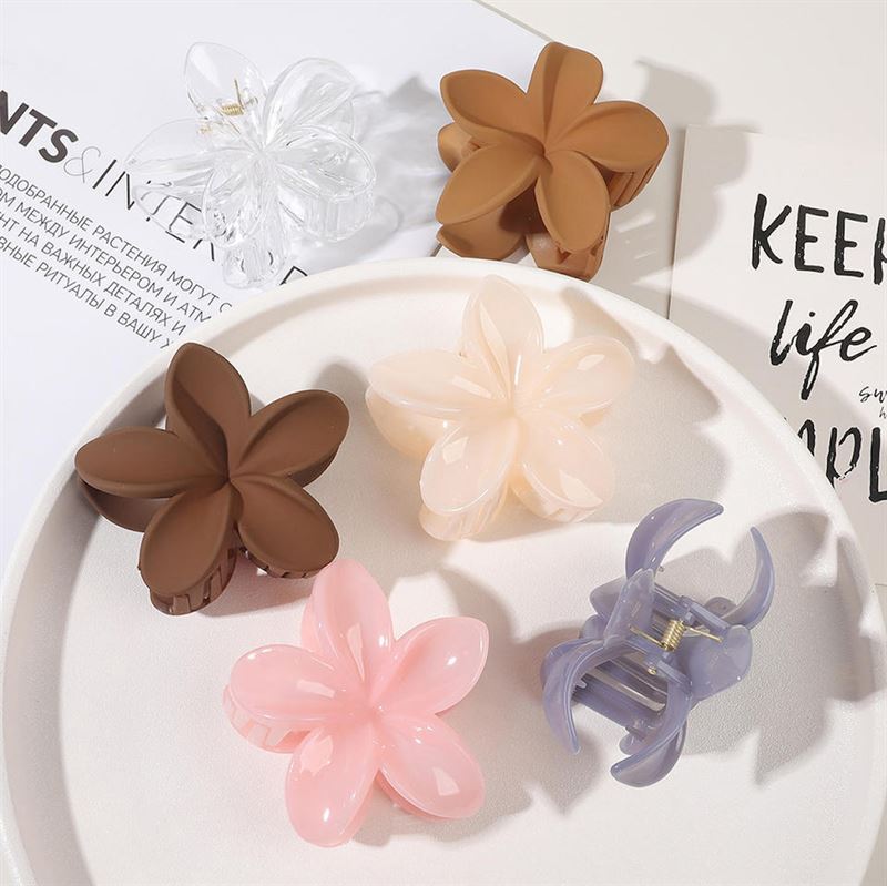 SOHO Moana Hair Claw - Nude - Hair Accessories